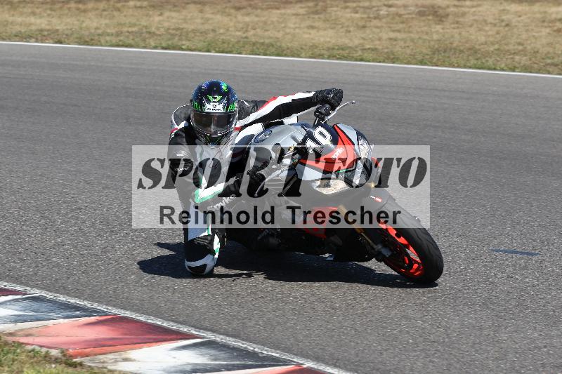 Archiv-2022/50 09.08.2022 MSS und TÖFF Track Day ADR/Gruppe gelb/10